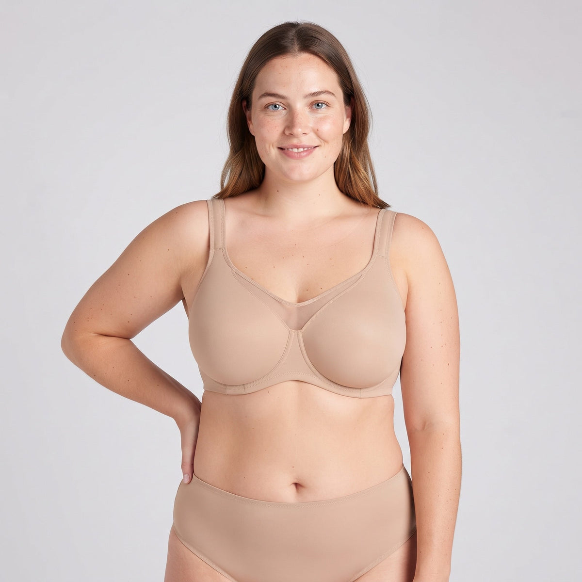 BH Zara i beige, forfra